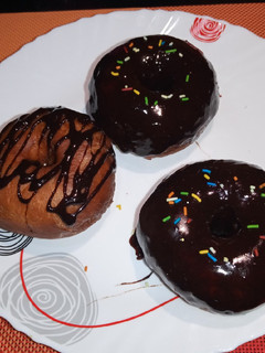 A picture of Donuts.