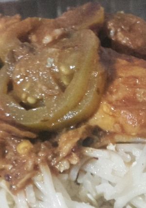 A picture of Spicy canned fish curry.
