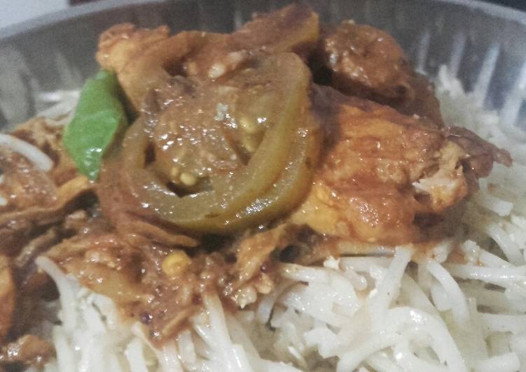 Recipe of Speedy Spicy canned fish curry