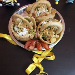 A picture of Basket chaat.