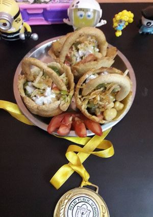 A picture of Basket chaat.