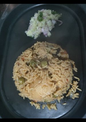 A picture of Matar pulao.