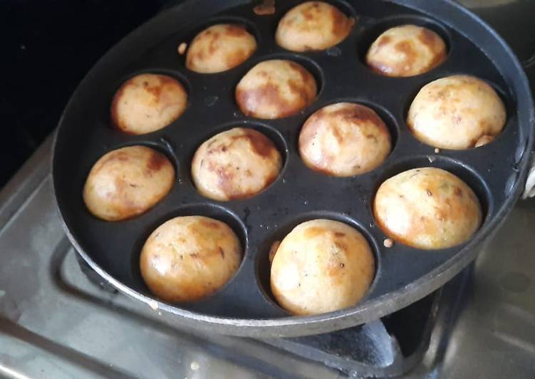 Any-night-of-the-week Vegetable appam