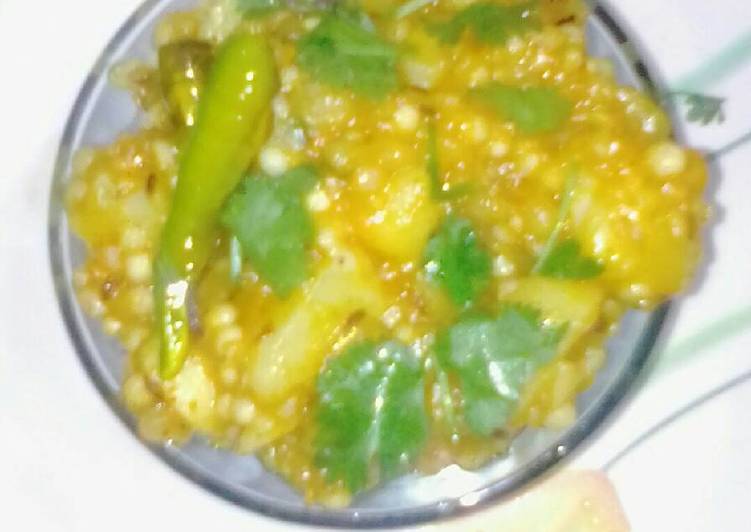 Tasty Tasty Sabudana khichdi