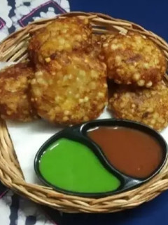 સાબુદાણા કટલેટ (Sabudana Cutlet Recipe In Gujarati) રેસીપી મુખ્ય ફોટો