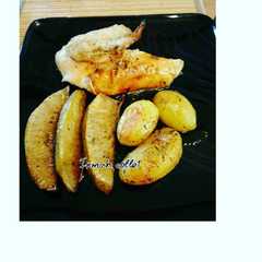 รูปของ Ayam panggang sukun & kentang