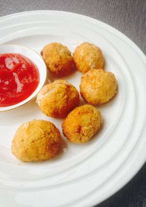 வேகவைத்த கோழி நஜட்ஸ் செய்முறை முக்கிய புகைப்படம்