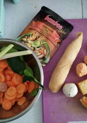 Foto resep Tom yum simpel ala kadarnya 😁