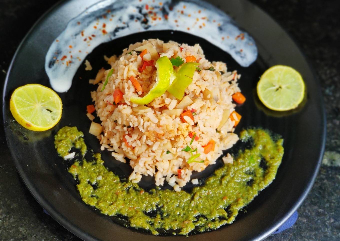 Healthy vegetable poha