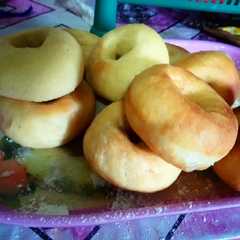 Donat serba curah murah meriah tanpa kentang dan telur EMPUK রেসিপির প্রধান ছবি