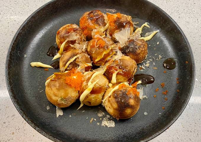 What Is Takoyaki? An Octopus Snack Ball Guide