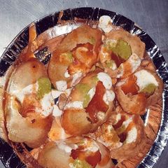 A picture of Dahi Puri.