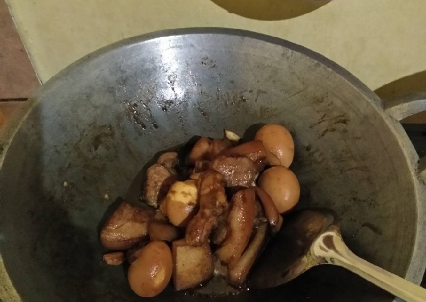 Phak Low Te Bak / Babi Kecap