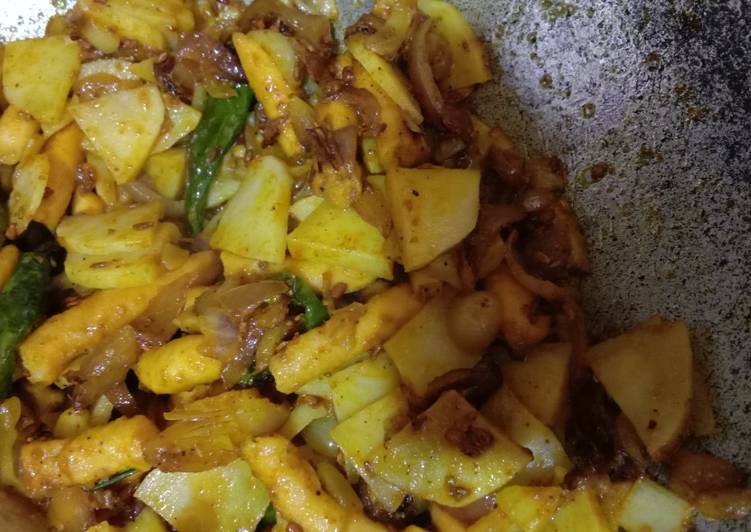 Step-by-Step Guide to Make Homemade Aloo pakode sabzi