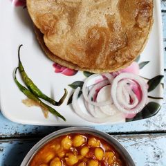 A picture of Puri chole.