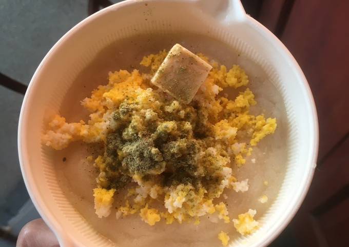 Mpasi 6 Bulan - Nasi Telur Ceplok Keju Brokoli
