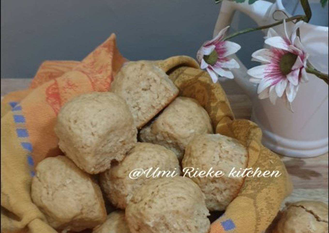 Soft Dinner Roll (100% gandum)