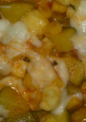 Una foto de Calabazitas con queso mozzarella