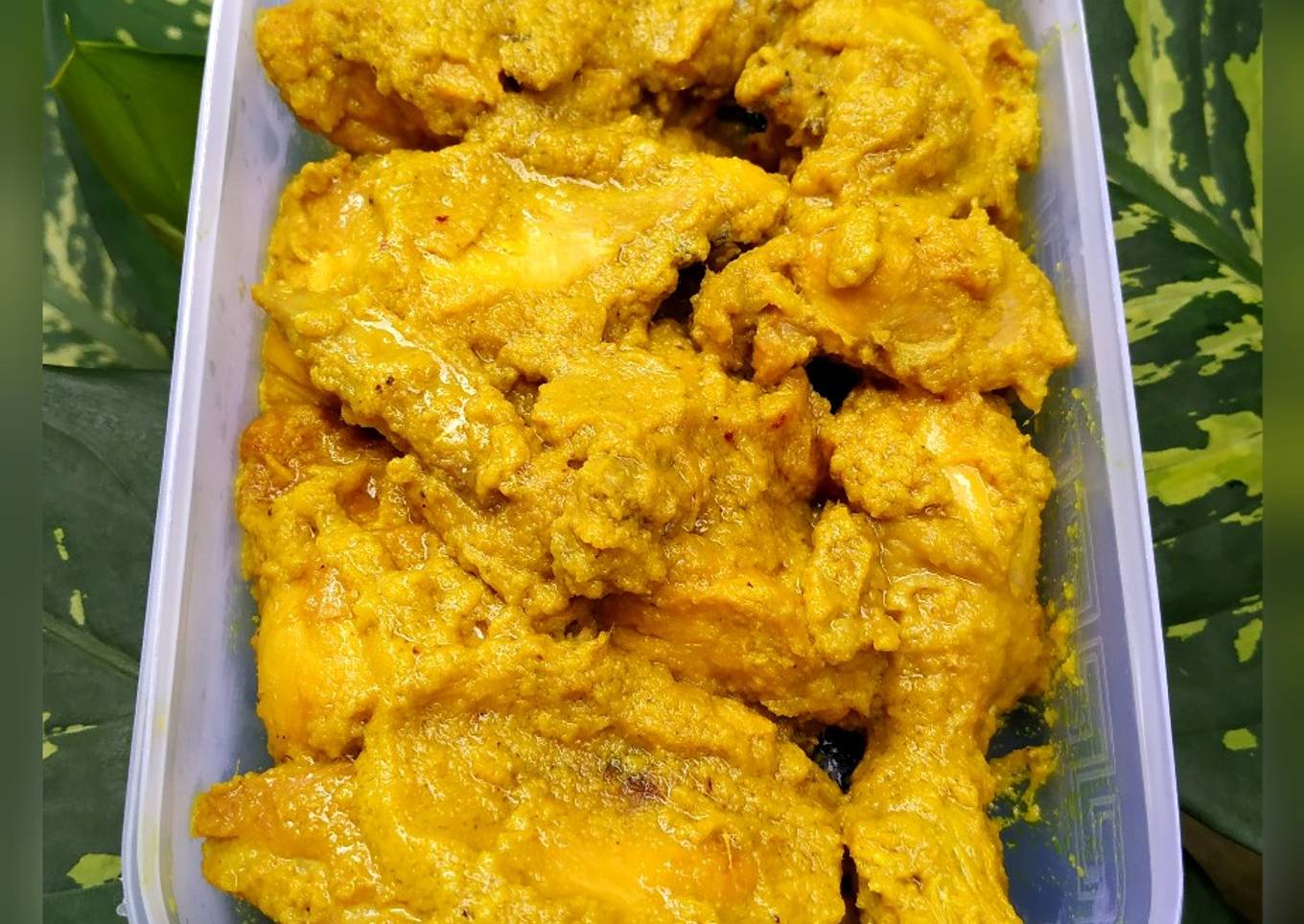 Ayam Ungkep Bumbu Kuning Sedap