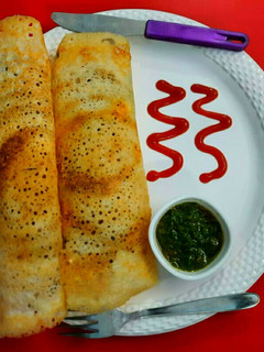 मसाला डोसा (Masala Dosa recipe in Hindi) रेसिपी मुख्य फोटो