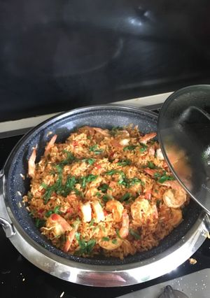 Una foto de Arroz Integral con Camarones