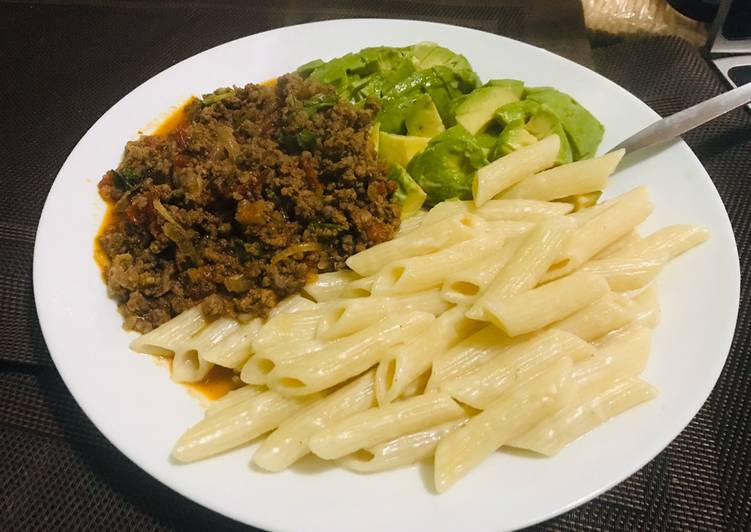 Pasta +mince meat stew