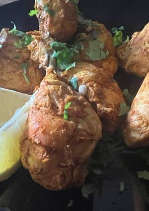 A picture of Chicken steam roast.