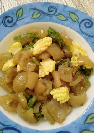Foto resep Tumis Kikil Jagung Muda