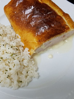 Una foto de Rollo de pavo en hojaldre
