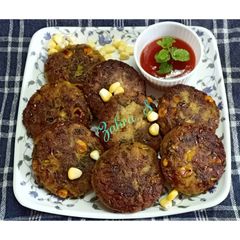 A picture of Corn patties.