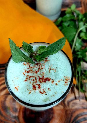 পুদিনা লস্যি (pudina lassi recipe in Bengali) রেসিপির প্রধান ছবি