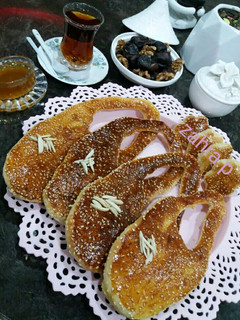 عکسی از دستور کعک عصرونیه (نان عربی)