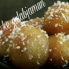 A picture of Sooji gulabjamun.