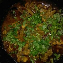 A picture of Chicken curry.