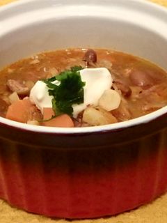 Káposztás csülkös bableves recept fotója