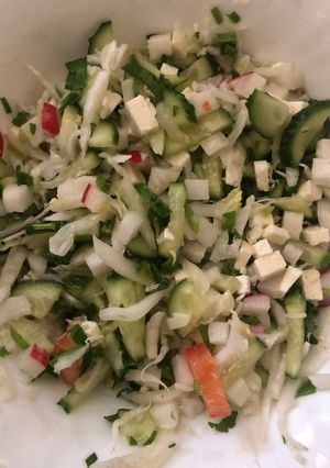 Фото Салат 🥗 летний с брынзой.