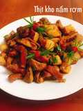 Thịt kho nấm rơm