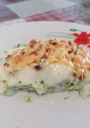 Una foto de 19.Pastel de Brócoli y patata con jamón y queso