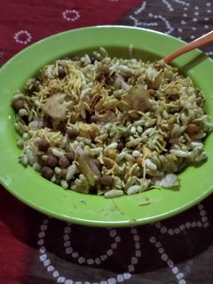 ભેળ (Bhel Recipe In Gujarati) રેસીપી મુખ્ય ફોટો
