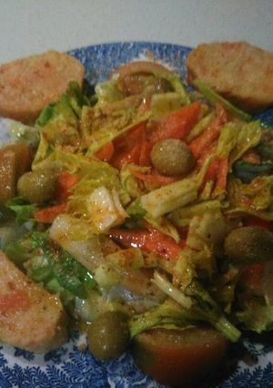 Foto principal de Ensalada apio y pan tomate