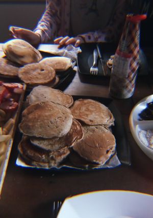 Una foto de Pancakes de manzana y canela