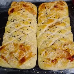 A picture of Cheese soft bread 🍞.