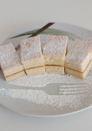 Mézes krémes (grízes) recept fotója