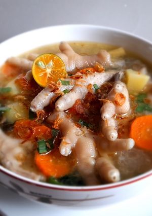 Foto resep Sup ceker ayam favorit keluarga