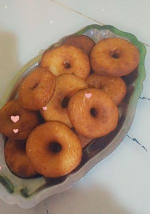 صورة لوصفة دونات ناشفة بدون تزيين