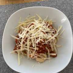 A picture of Gnoccis bolognese sauce.