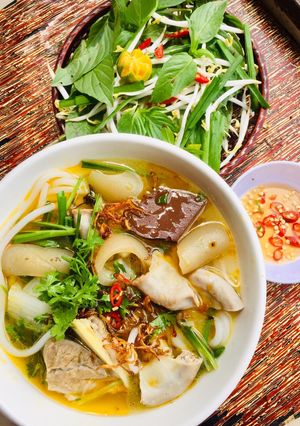 Hình của món Bánh canh xương heo.