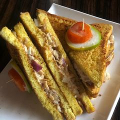 A picture of Grilled chicken sandwich.