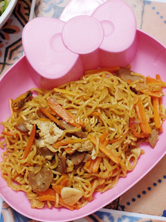 Foto resep Mie Goreng Sederhana (bisa untuk anak2)