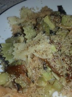 Una foto de Pasta con champiñones vegana